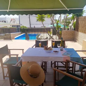 Hermosa Casa Con Piscina Cerca De La Playa De Holiday home Punta Prima (Menorca)